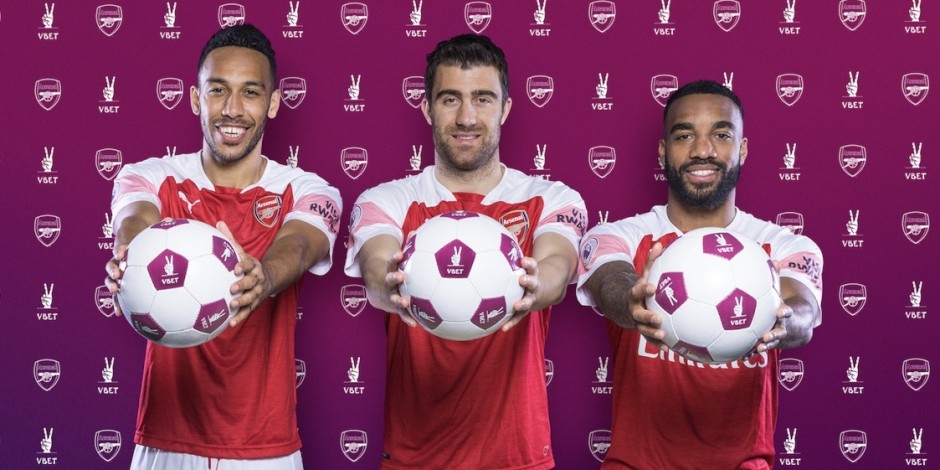 VBET zaprezentował się jako nowy partner w Arsenalu
