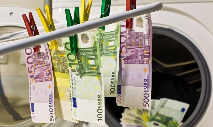 Ryzyko prania brudnych pieniędzy w raportach Polski
